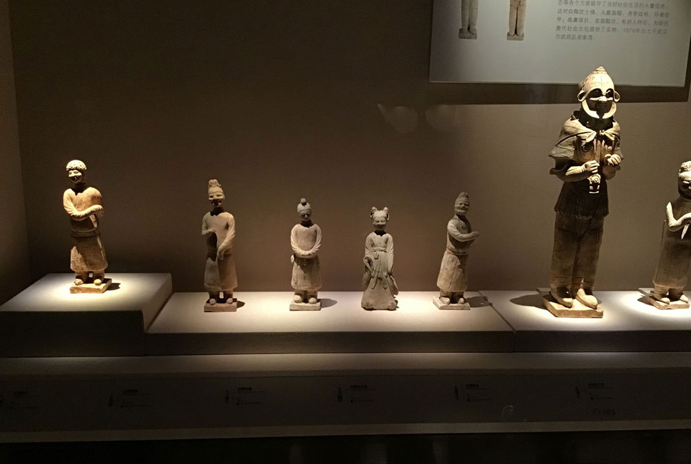 人文历史雕塑